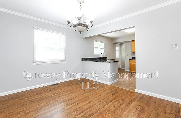534 Pardee Blvd — Photo 5