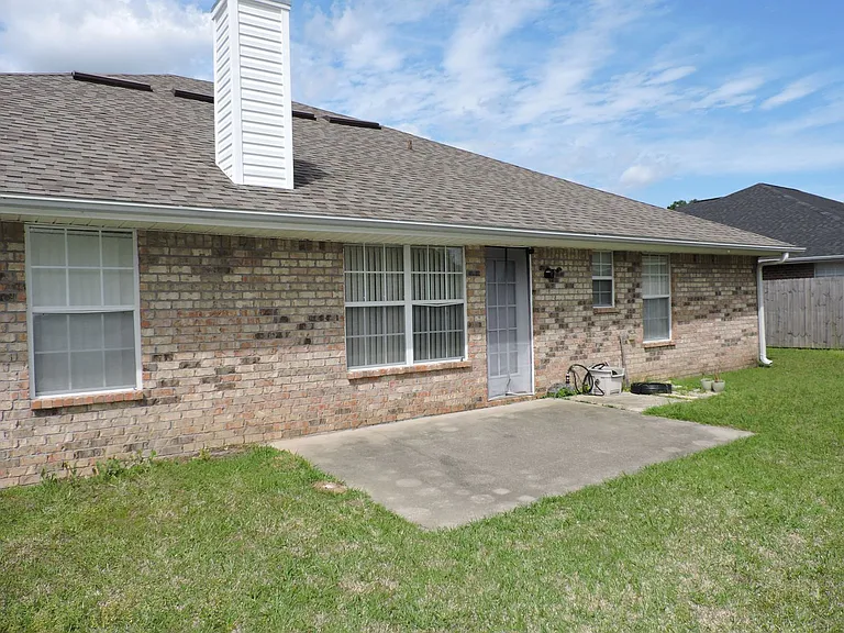 1781 Silas Cir — Photo 34