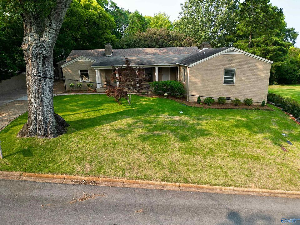 2104 Worth St, Guntersville, AL 35976 MLS 1839179 Zillow