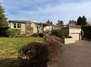 1101 SW Stephenson St, Portland, OR 97219