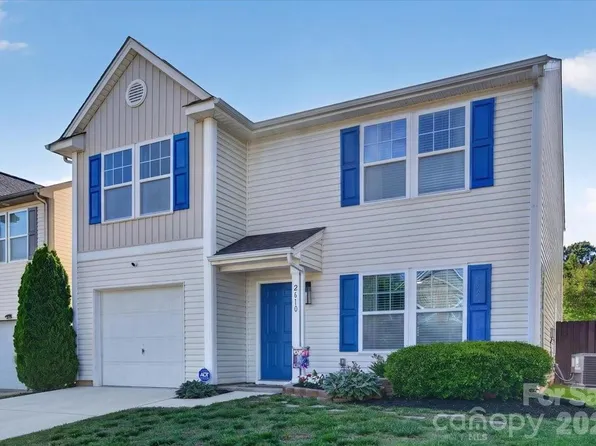 2610 Bramble Ridge Ct, Charlotte, NC 28215