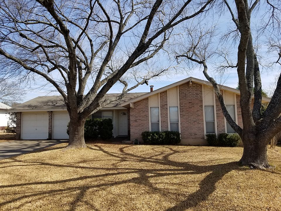 1st image of 402 S Mount Rushmore Dr