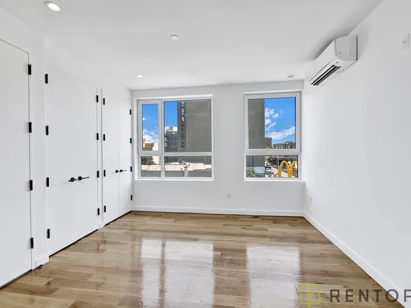 1875 Atlantic Avenue 3T image 2 of 13