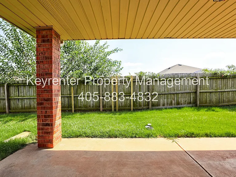 13216 SW 2nd St — Photo 36