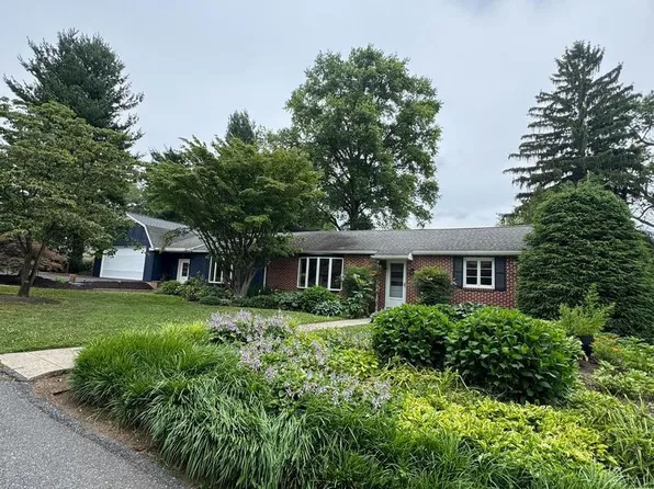 156 Conestoga Blvd, Lancaster, PA 17602