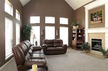 3rd image of 3300 Brittany Dr
