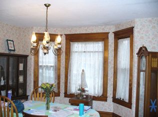 715 6th St SW, Rochester, MN 55902