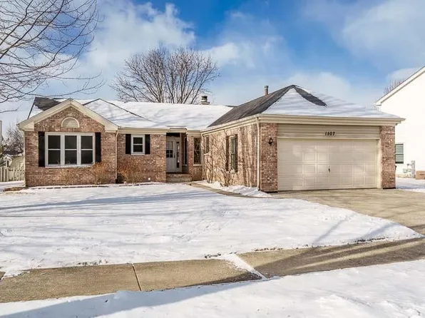 1507 Dawngate Dr, Belvidere, IL 61008