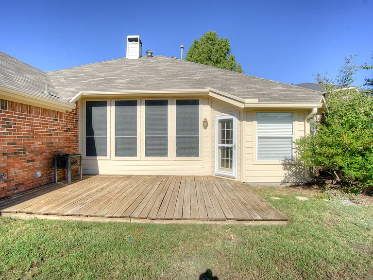 4909 Clove Ct — Photo 24