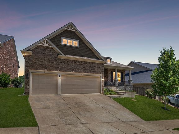 3rd image of 1363 Greenstone Ln