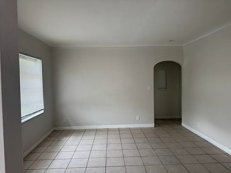 510 Hibiscus Ave — Photo 9