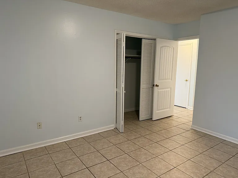 133 Twin Wood Dr #1 — Photo 14