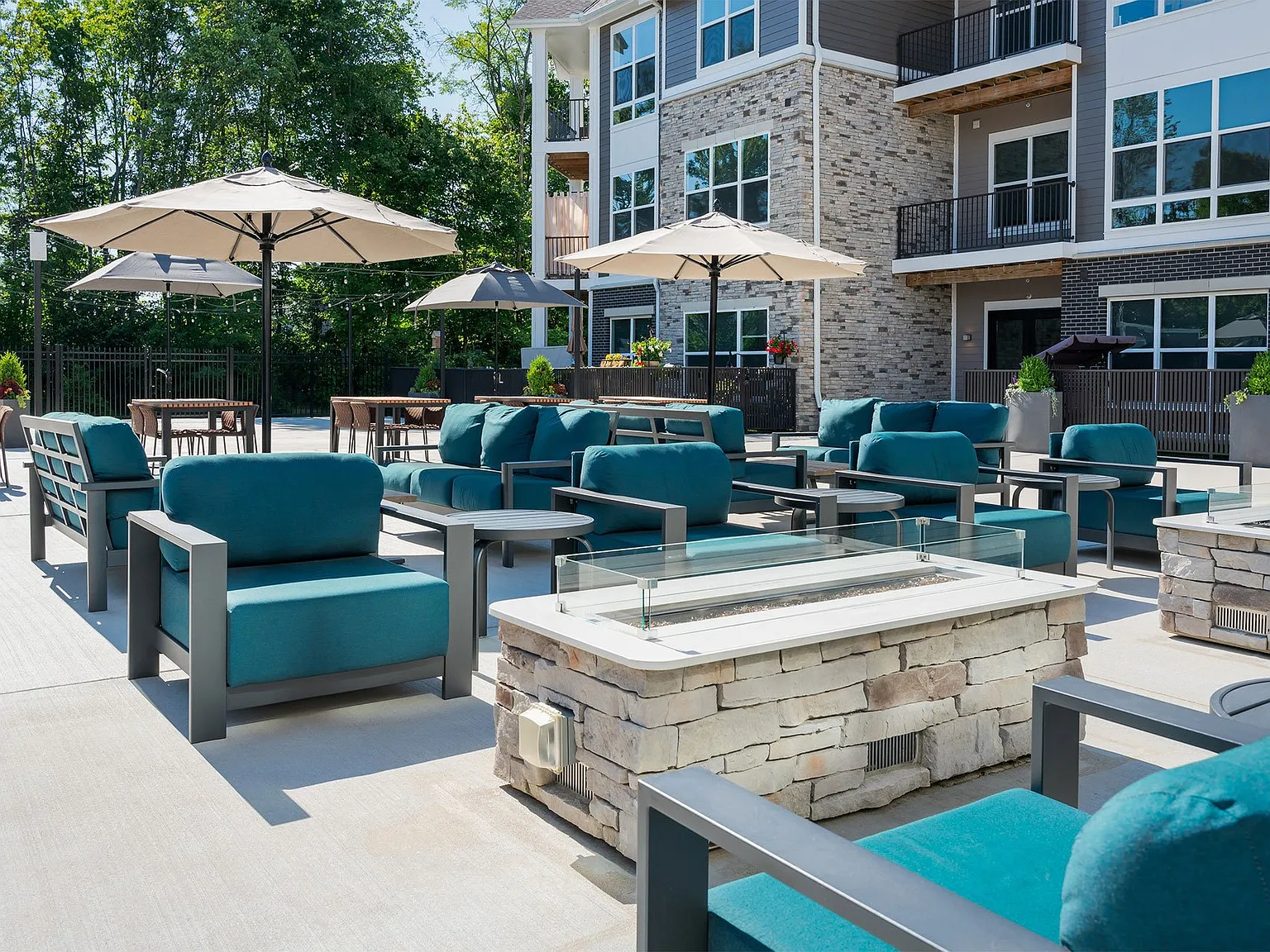 One30 at Stonegate — Photo 3