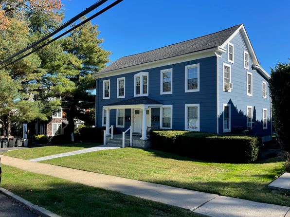 78 Prospect St APT 1S