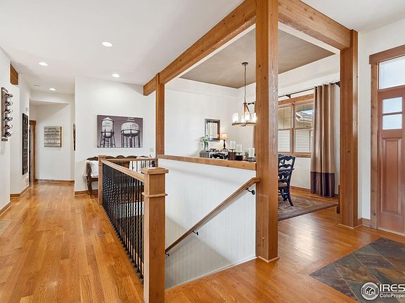3rd image of 2067 Bayfront Dr