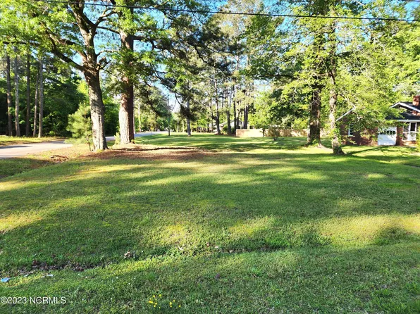 902 Sterlingworth Street, Windsor, NC 27983
