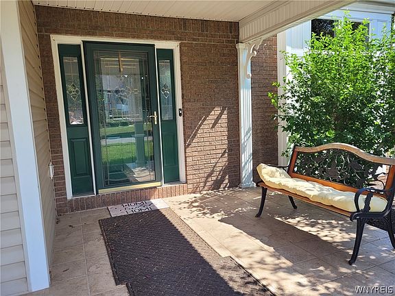 2nd image of 104 Markley Dr