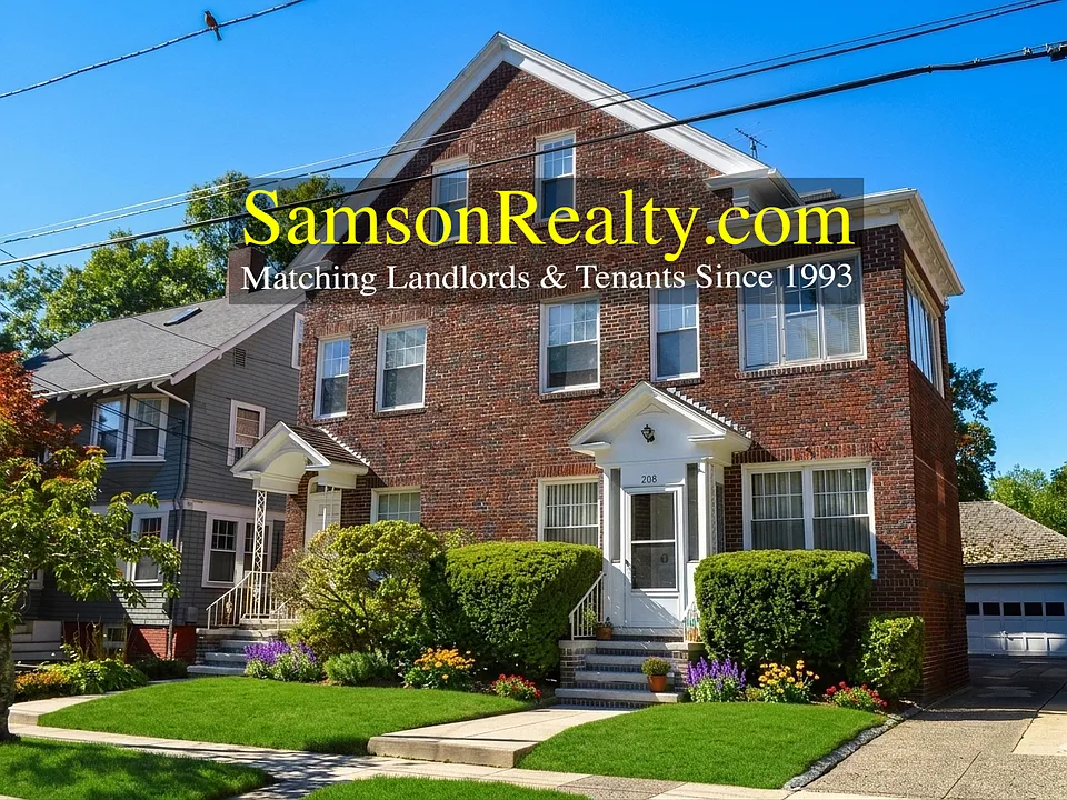 206 Slater Ave #2