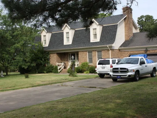 10079 Dry Bread Rd, Lawrenceville, VA 23868