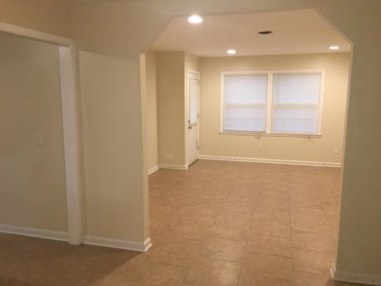 3016 Jacobs Dr — Photo 4