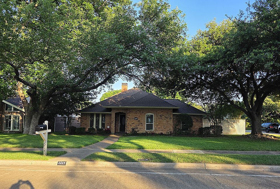 2214 Shannon Lane
Richardson