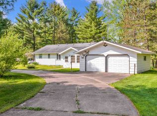 10336 Penny Lake Rd, Rosholt, WI 54473
