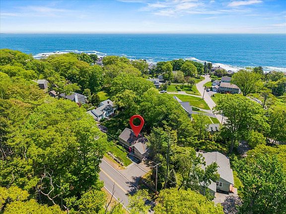 4th image of 1088 Shore Road