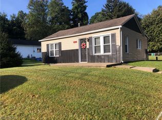 1546 Carter Dr, Akron, OH 44312