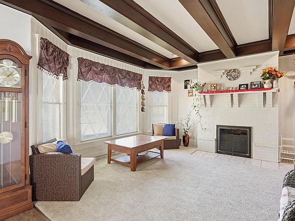 5th image of 1504 Deane BOULEVARD