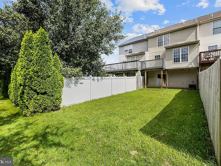 4 S Sherman Dr — Photo 8