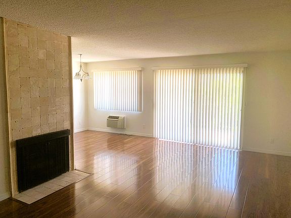 2nd image of 1627 Camden Ave APT 308