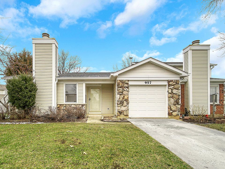 1st image of 957 Foxwood Ct