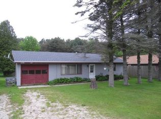 4412 S 10th St, Manitowoc, WI 54220