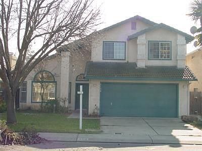 2nd image of 2104 Finley Ct