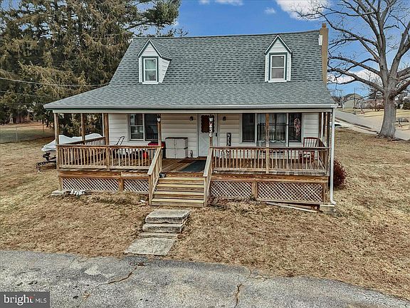 5th image of 436 Wolverson Ave