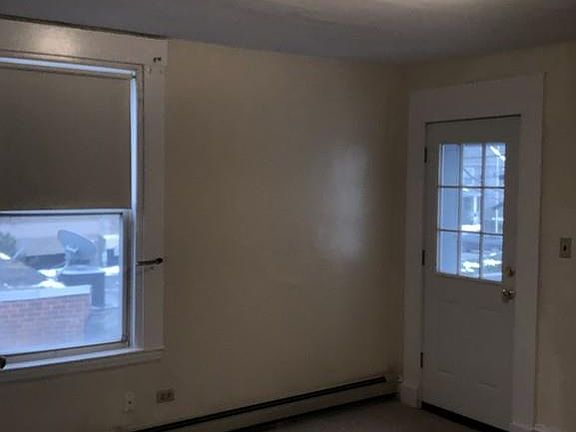 4th image of 1085 Hancock St Ste 1