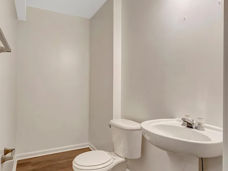 7057 Sauvage Ln — Photo 41
