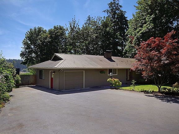 3rd image of 17936 Division Ave NE