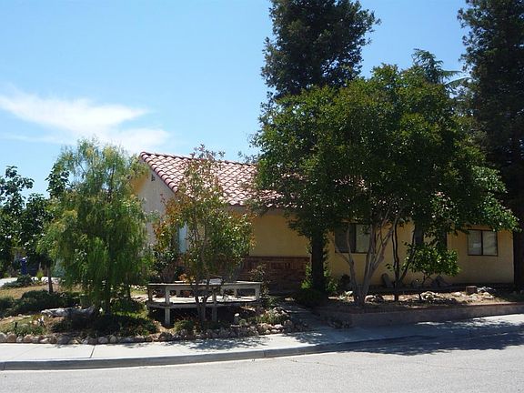 5th image of 4925 N Hills Dr