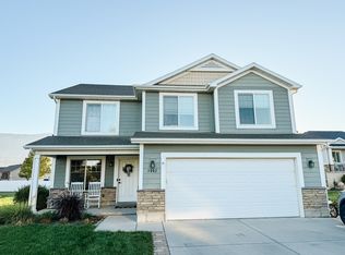 3002 N Morning Mist Ct, Plain City, UT 84404