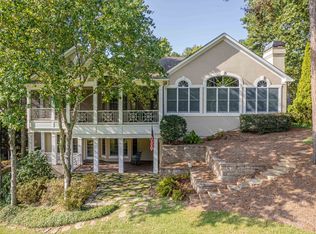 1020 Plantation Point Dr, Greensboro, GA