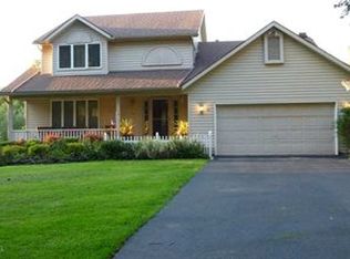 52 Pine Grove Ave, Rochester, NY 14617