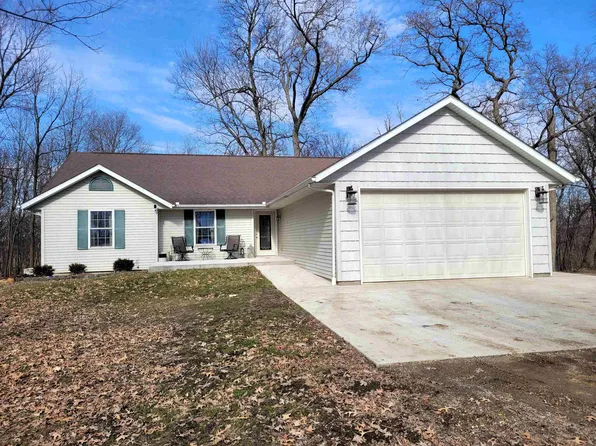 8804 W Town Line Rd, Forreston, IL 61030
