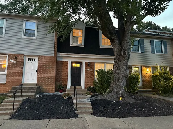 1952 Mariner Ln, Woodbridge, VA 22192