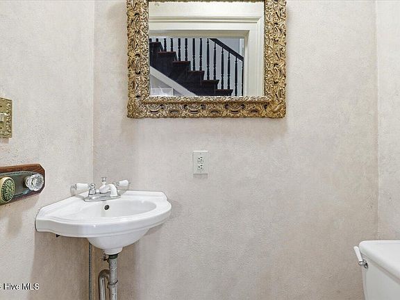 42nd image of this home