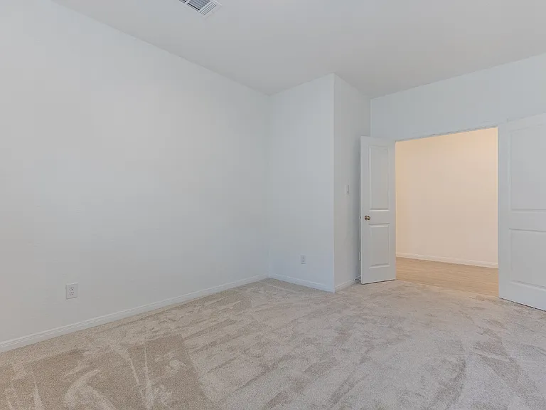 3572 Axis Hill St — Photo 10