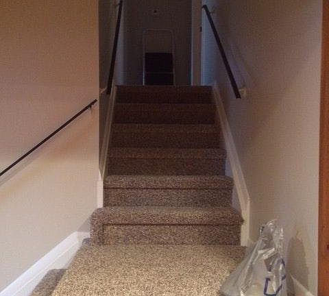 hall to upstairs bedroom