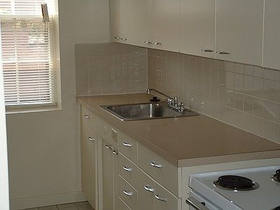 2nd image of 2540 N Moreland Blvd APT 305