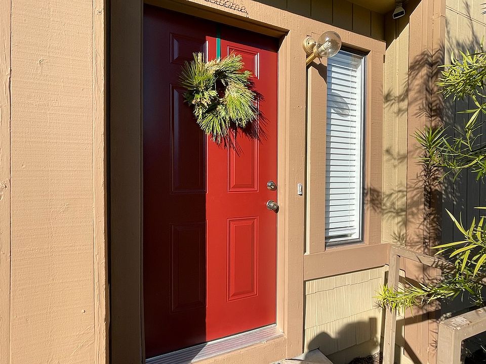 1st image of 424 Park Place Dr #424