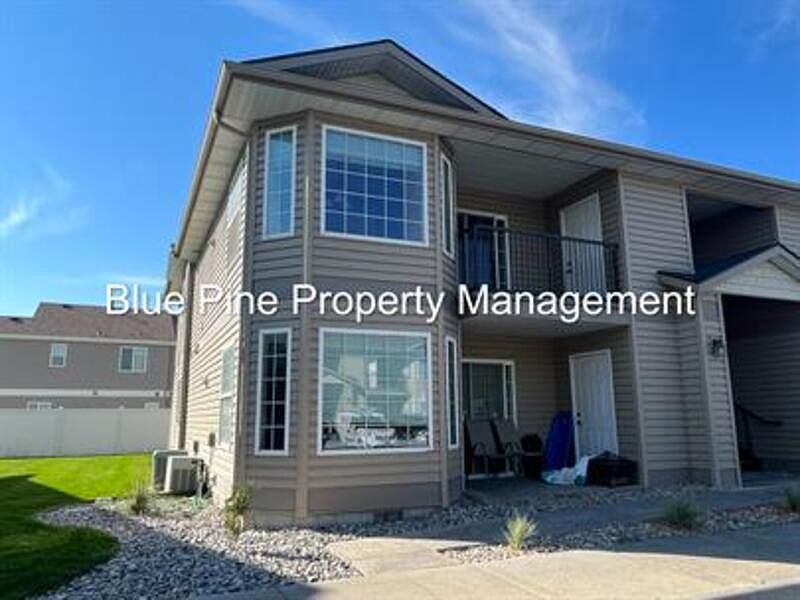 1st image of 149 Clubhouse Cir #101